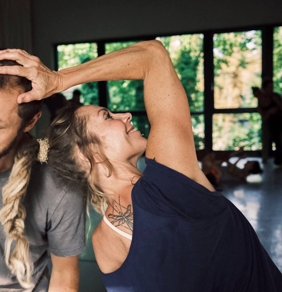 Vega-Luukkonen-body-love-festival-forgotten-land