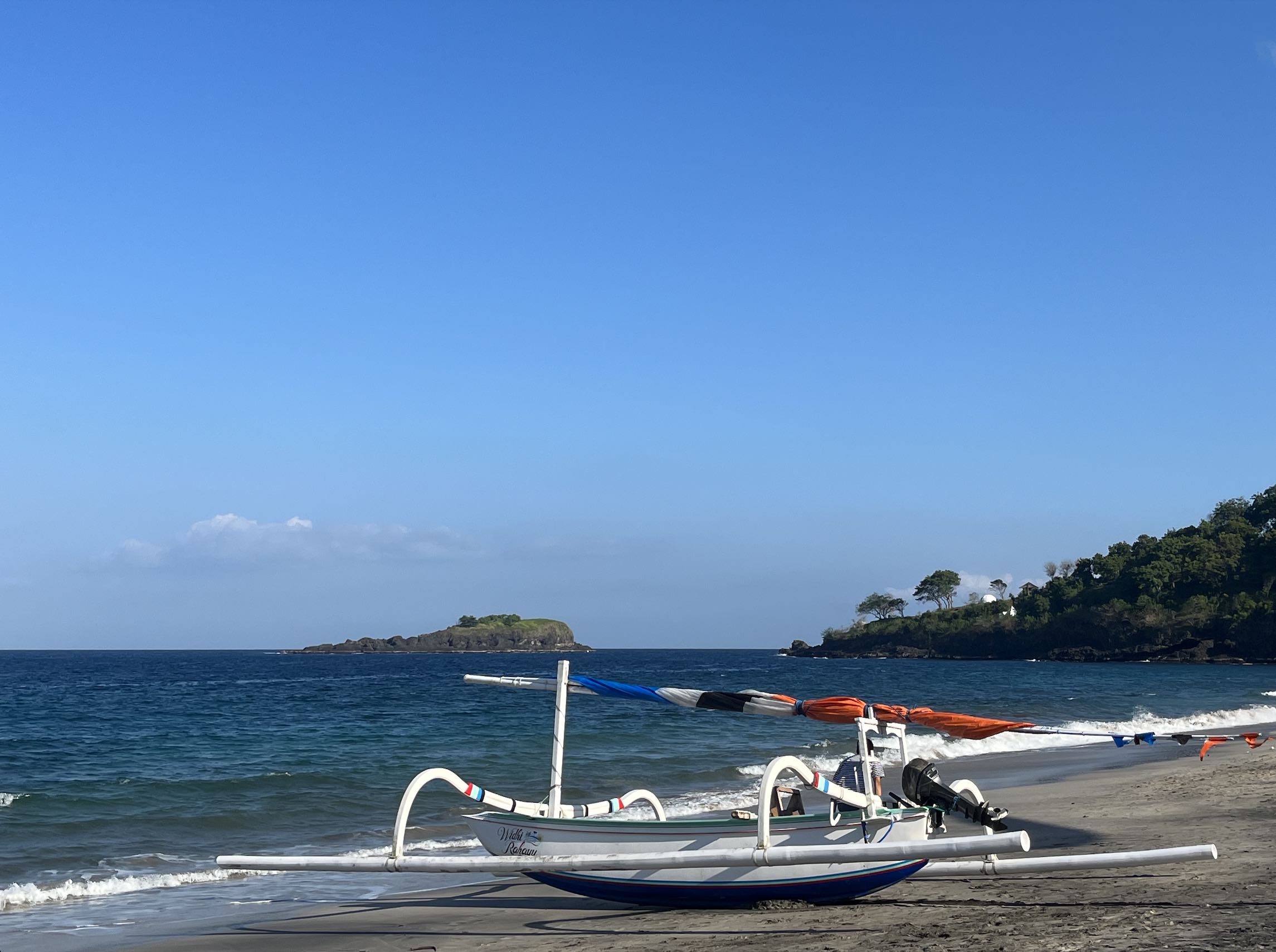 Virgin-beach-forgotten-land-bali-earth-keepers