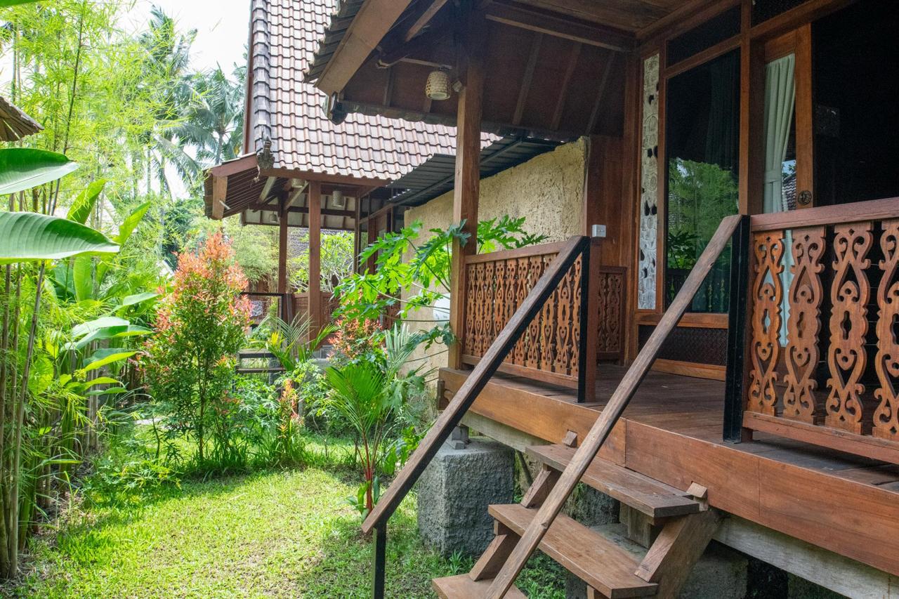 Songs-of-the-earth-studio-ubud-bali-forgotten-land