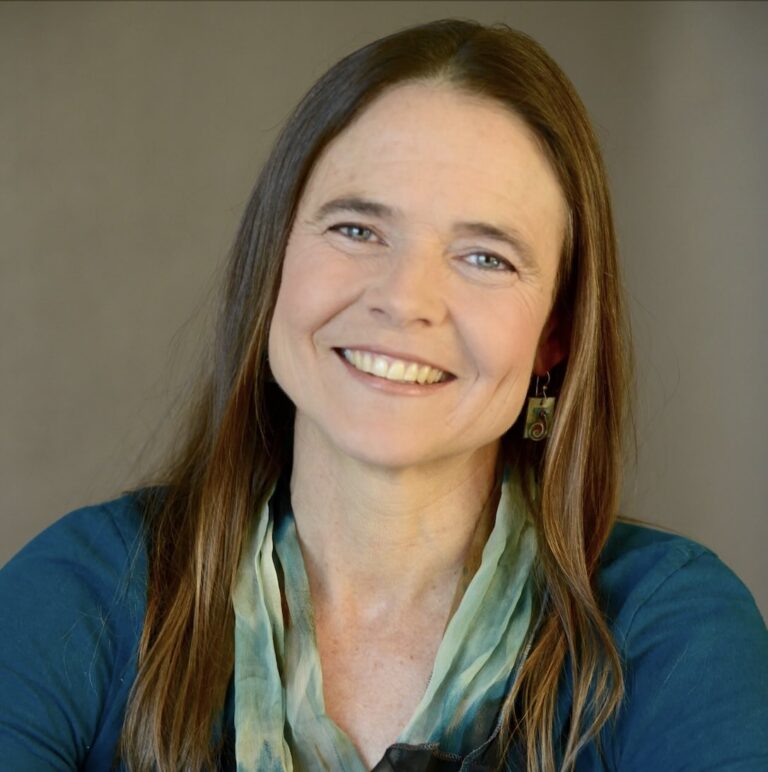 Allicia-Grayson-Earthdance-professional-contact-improv-training-forgotten-land-gatherings